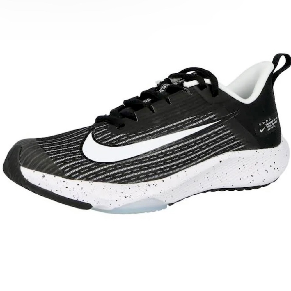 Nike kids air zoom speed 2 workout running sneakers Size 4.5Y